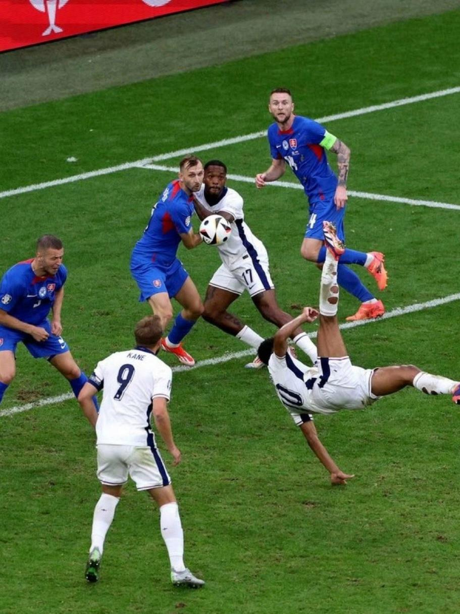 欧洲联赛中球队战胜实力强劲对手 欧洲联赛中球队战胜实力强劲对手