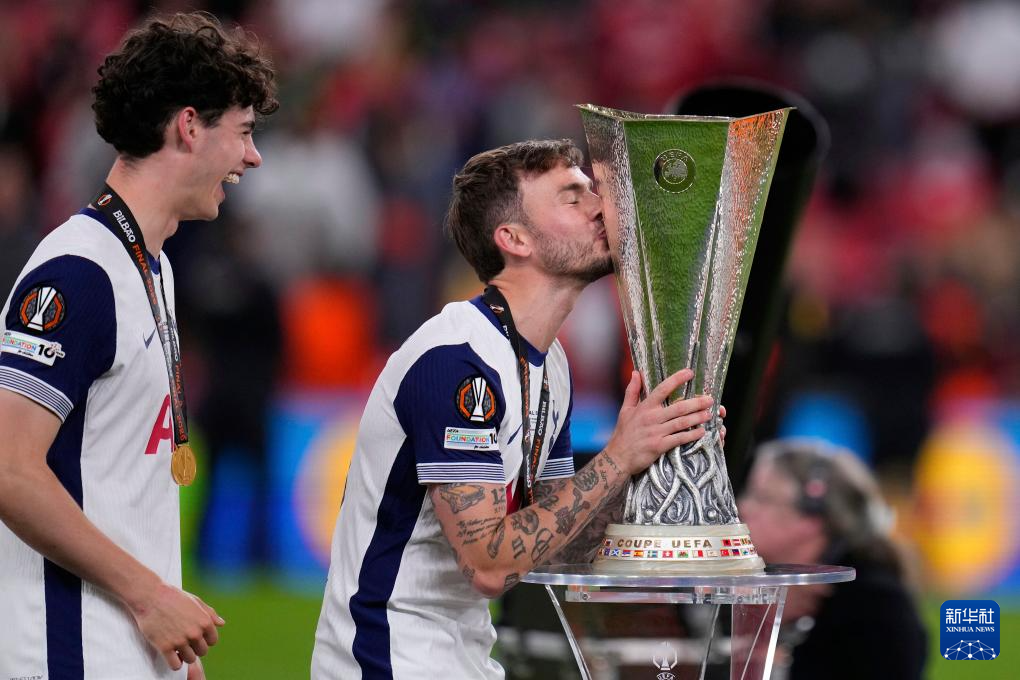 雷火电竞简介-热刺传控持续发力，助球队摘桂冠的简单介绍