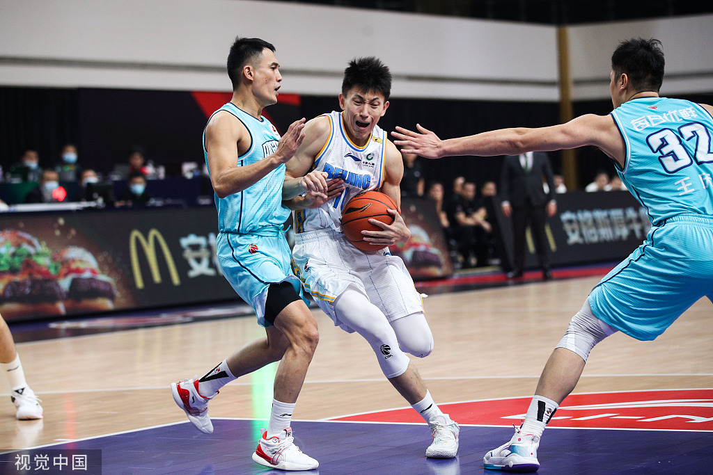 印度强队一路领先,连胜晋级 印度强队一路领先,连胜晋级