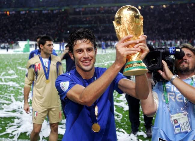 关于阿贾克斯取得胜利,晋级到强的信息 关于阿贾克斯取得胜利,晋级到强的信息