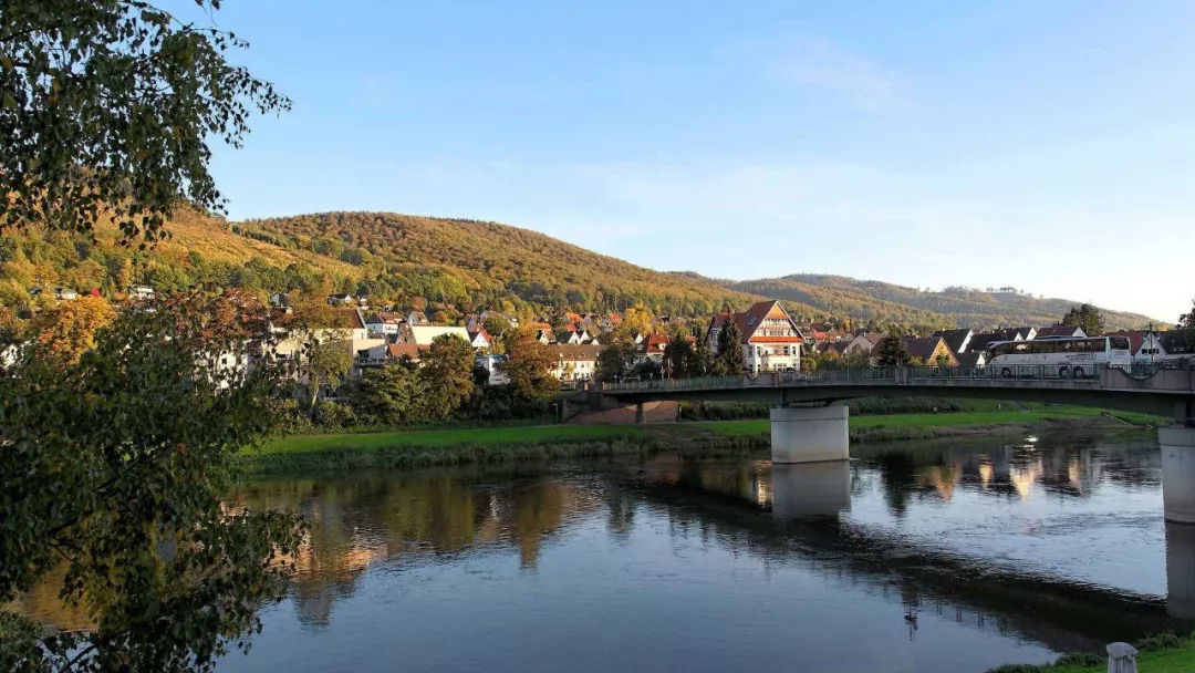 雷火电竞亚洲先驱-关于尼日尔大胜布隆迪，确保小组第一的信息