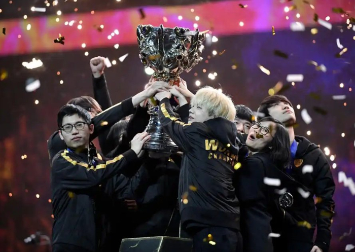 S赛再创历史,冠军实至名归的简单介绍 S赛再创历史,冠军实至名归的简单介绍