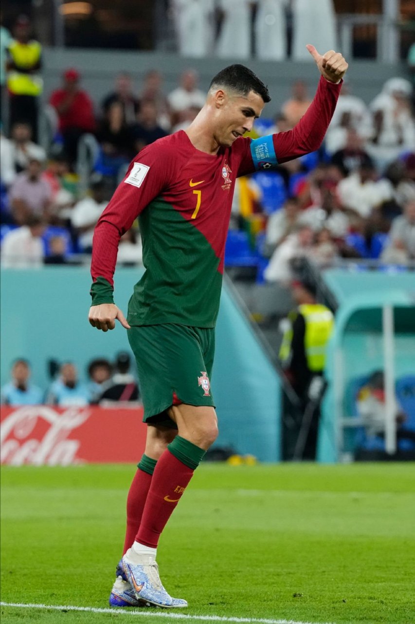 关于世界杯球员突破自我，表现堪称完美的信息