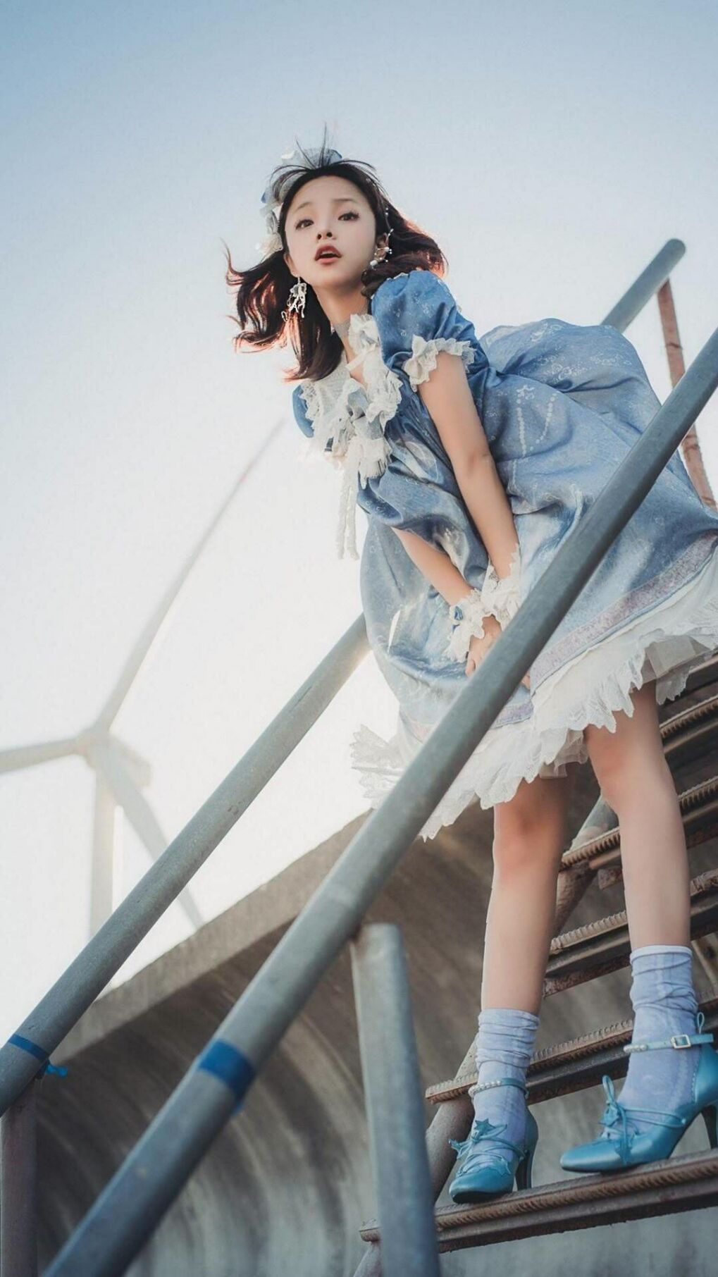 雷火电竞合作-平行宇宙的篮球之夜，当吉林轻取活塞，恩比德在另一个赛场加冕为王