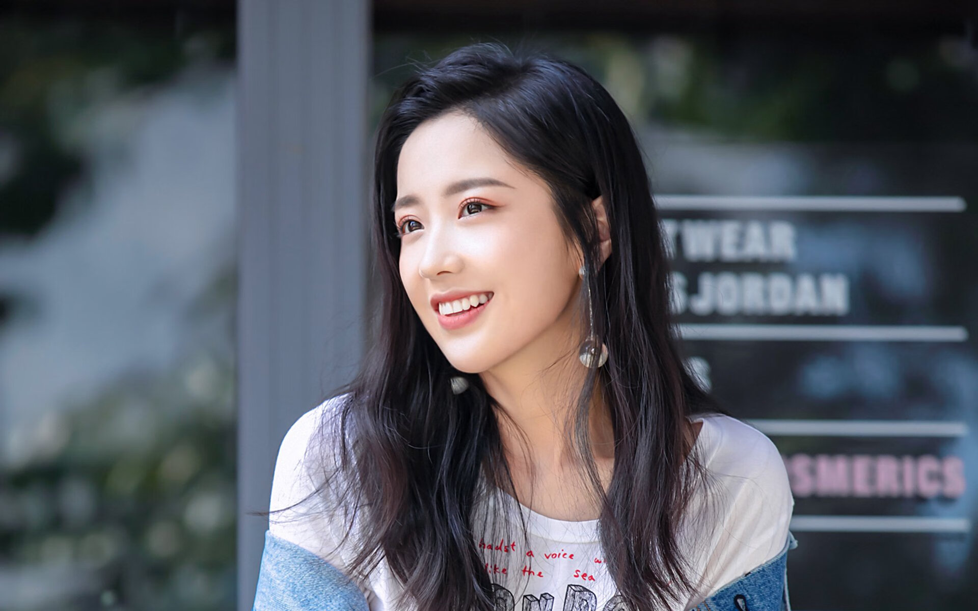 雷火电竞亚洲先驱-绝境风暴，当北境极光在长白云之乡的逆袭中黯然失色