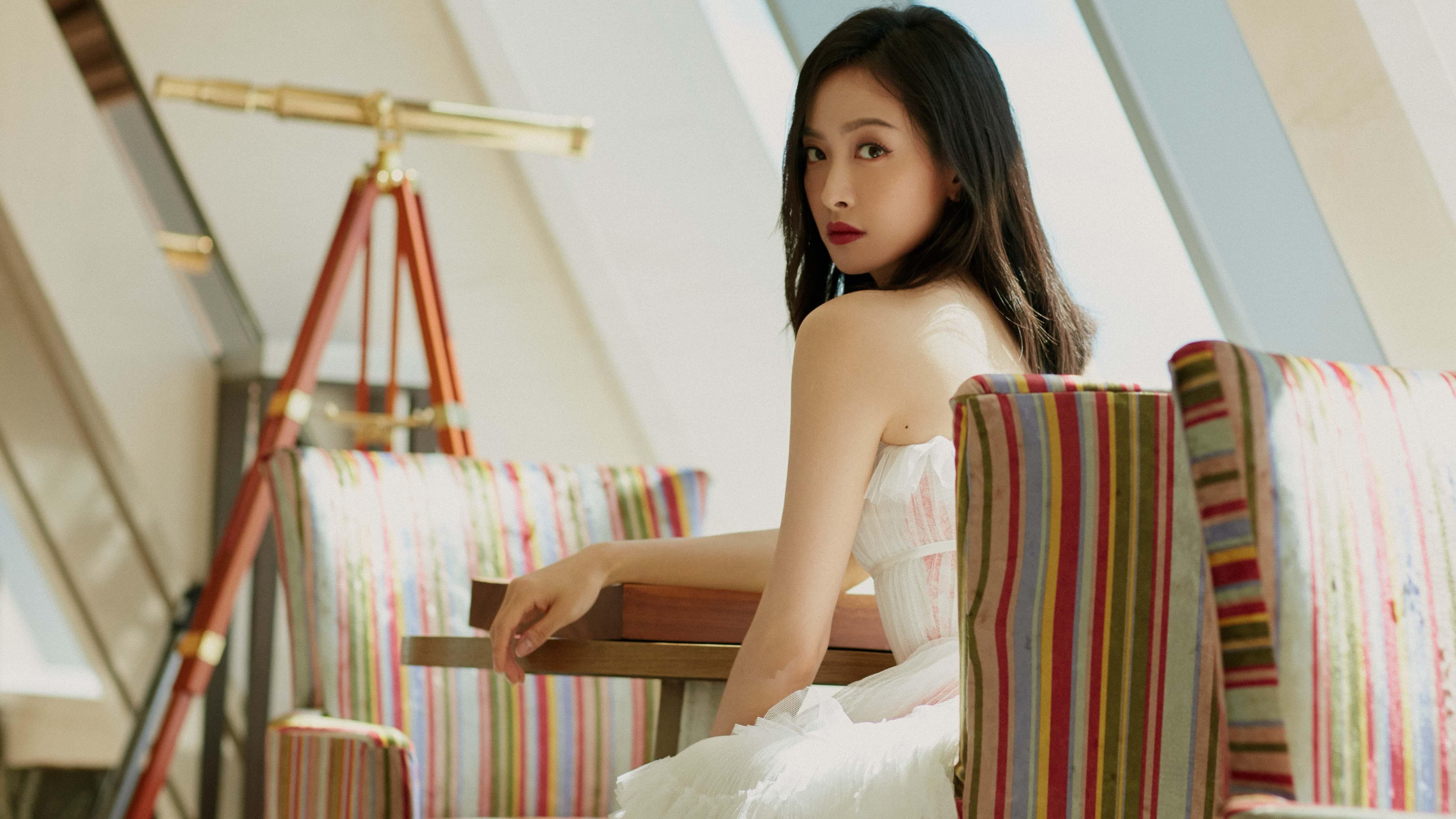 绝境风暴，当北境极光在长白云之乡的逆袭中黯然失色