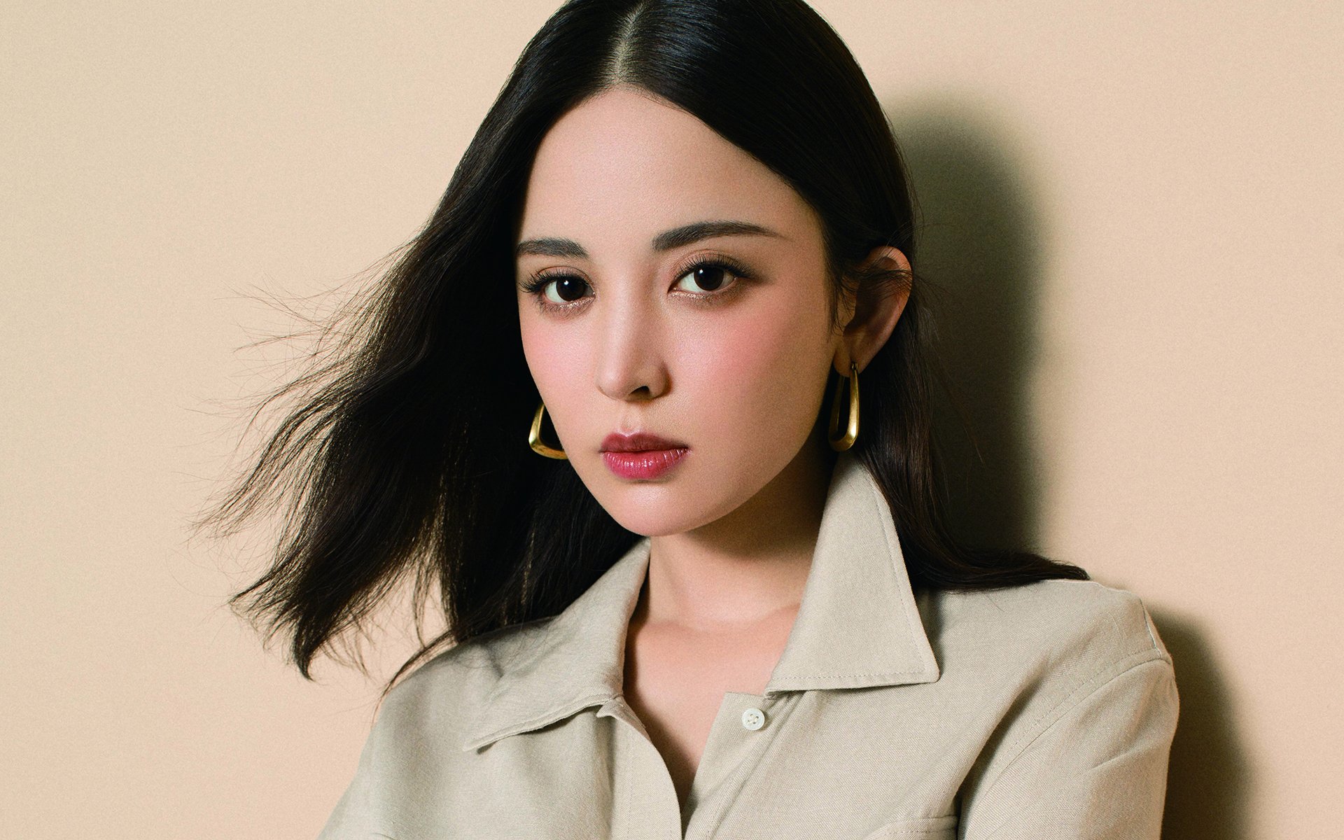 雷火电竞官网-冰与火的对决，坏小子军团的精神遗产如何点燃布克的西决接管