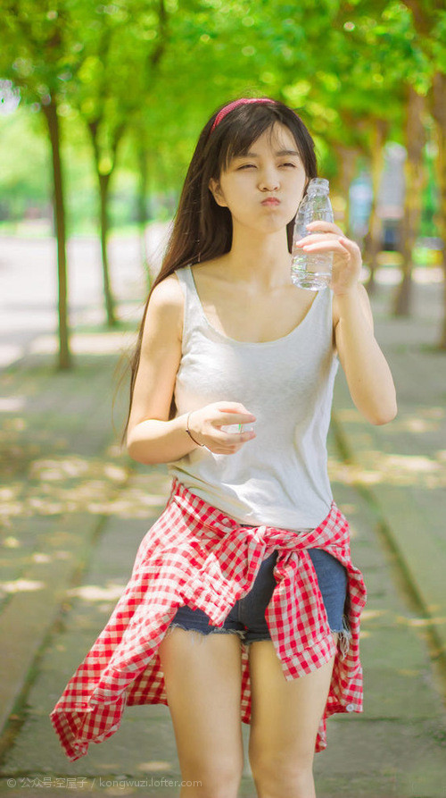 当蓝色沉入底格里斯河,2026世界杯D组那场颠覆足球秩序的完胜